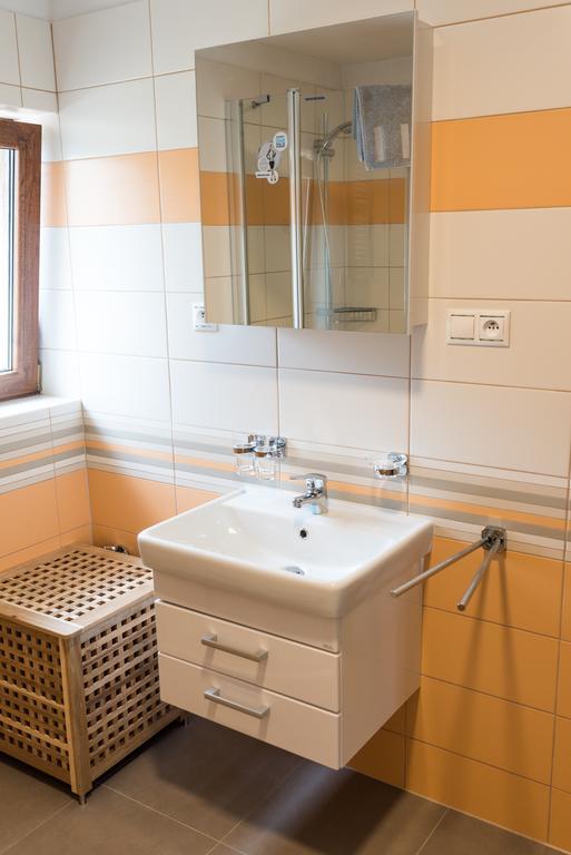 Apartmany Na Namesti Boží Dar Extérieur photo